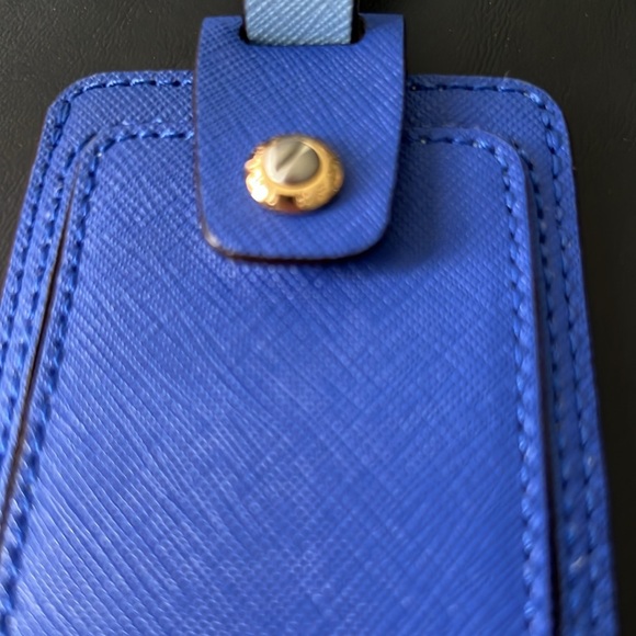 HENRI BENDEL NEW TWO TONE BLUE LUGGAGE TAG - Picture 4 of 7